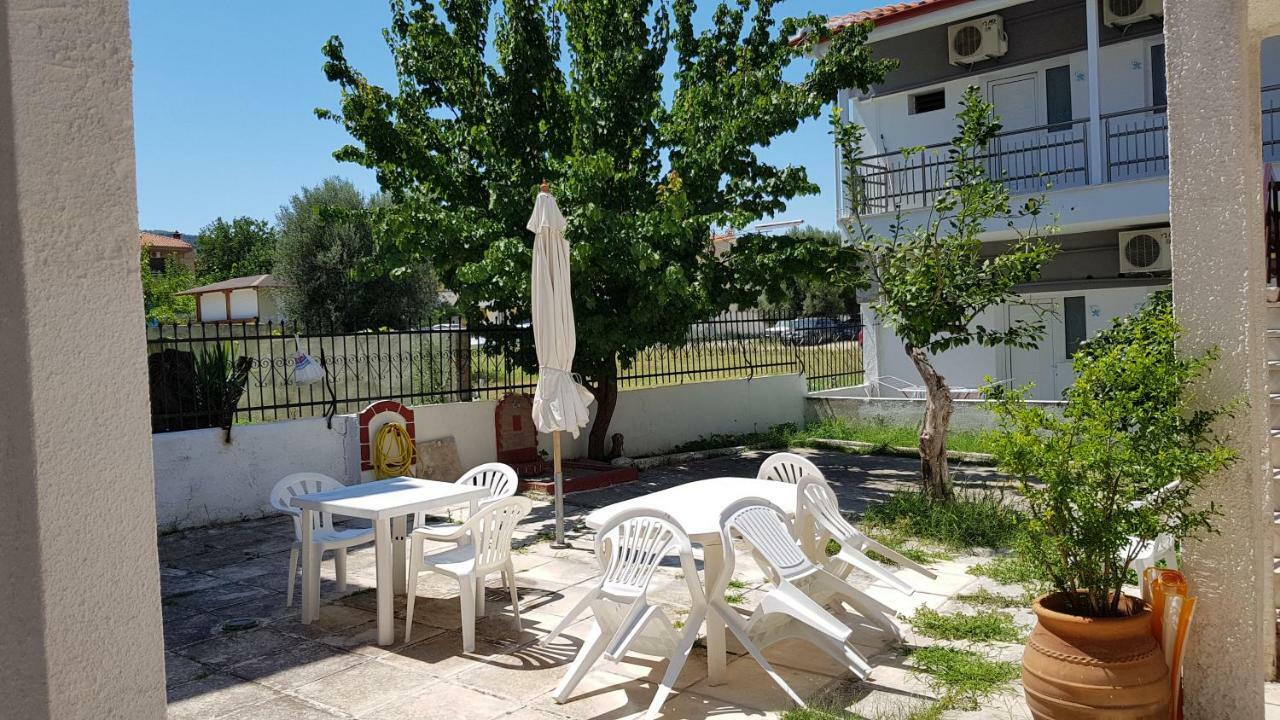 Cosy Family Apartment Near The Sea Polychrono Exterior foto