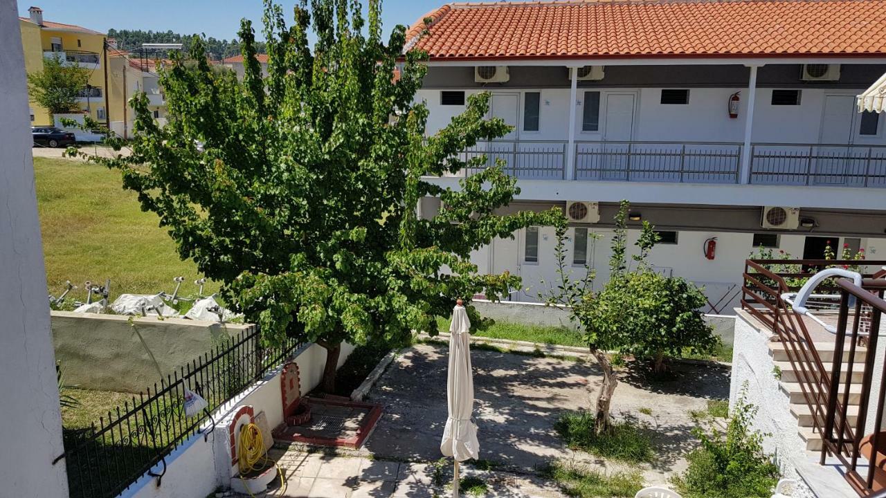 Cosy Family Apartment Near The Sea Polychrono Exterior foto