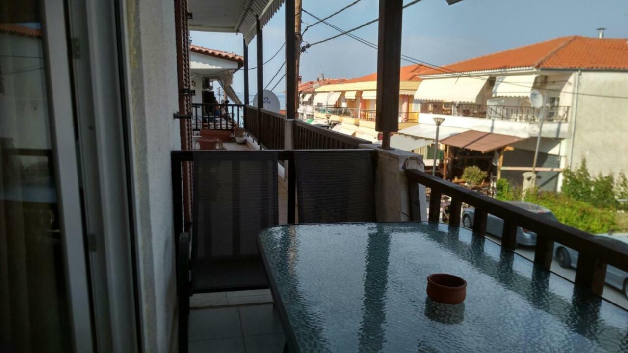 Cosy Family Apartment Near The Sea Polychrono Exterior foto